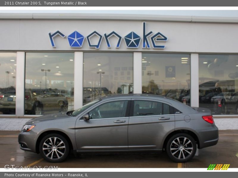 Tungsten Metallic / Black 2011 Chrysler 200 S
