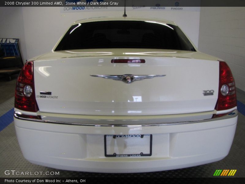 Stone White / Dark Slate Gray 2008 Chrysler 300 Limited AWD