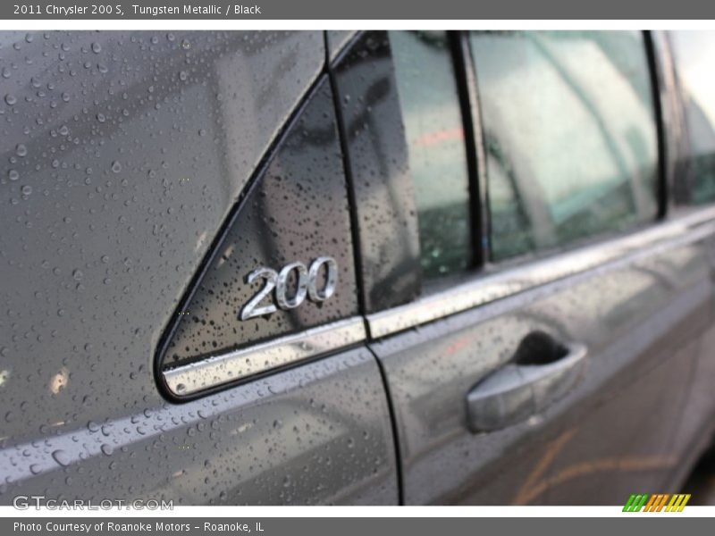  2011 200 S Logo