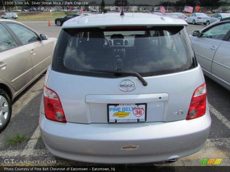 Silver Streak Mica / Dark Charcoal 2006 Scion xA