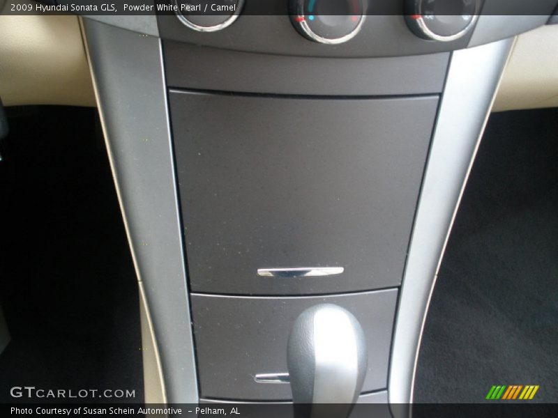 Powder White Pearl / Camel 2009 Hyundai Sonata GLS