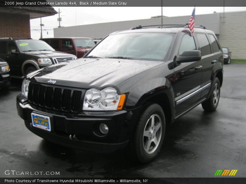 Black / Medium Slate Gray 2006 Jeep Grand Cherokee Laredo 4x4