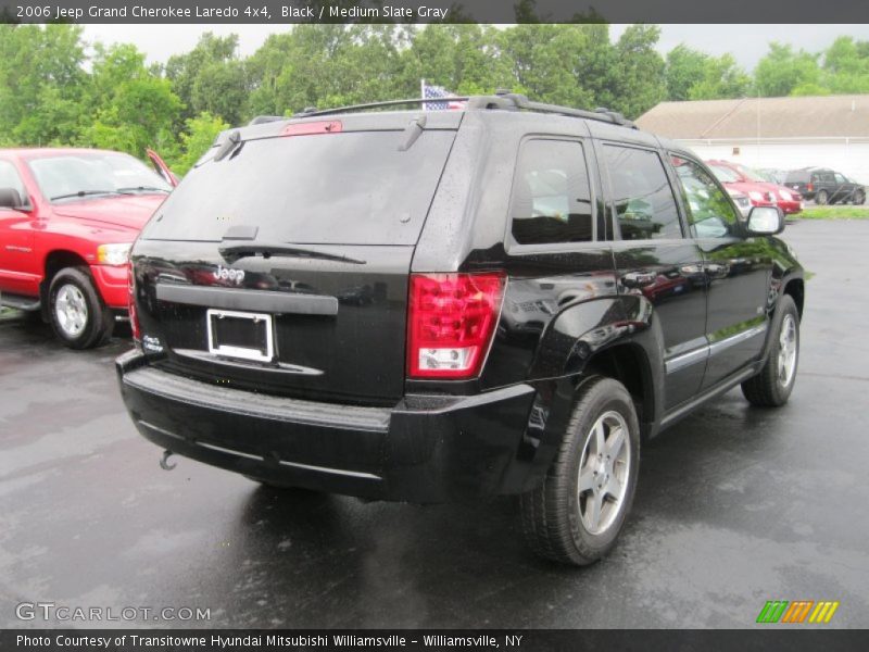 Black / Medium Slate Gray 2006 Jeep Grand Cherokee Laredo 4x4