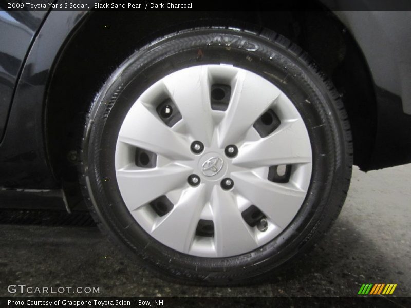 Black Sand Pearl / Dark Charcoal 2009 Toyota Yaris S Sedan