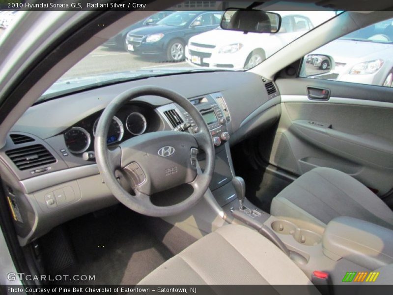 Radiant Silver / Gray 2010 Hyundai Sonata GLS
