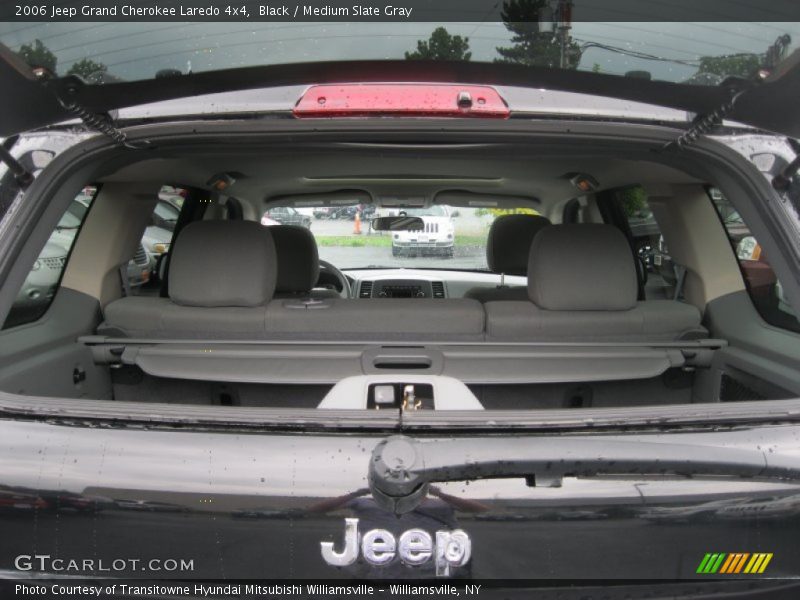Black / Medium Slate Gray 2006 Jeep Grand Cherokee Laredo 4x4