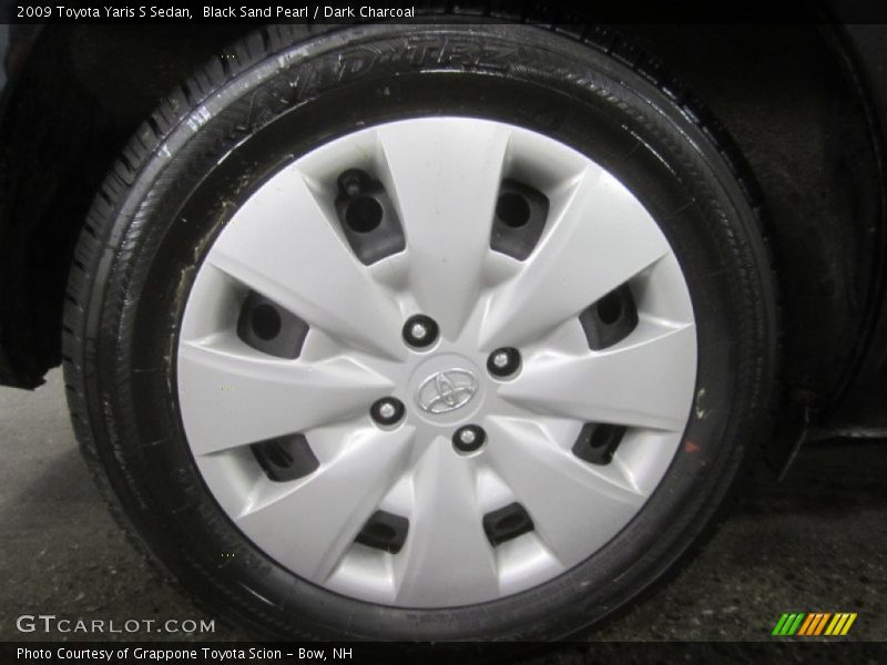 Black Sand Pearl / Dark Charcoal 2009 Toyota Yaris S Sedan