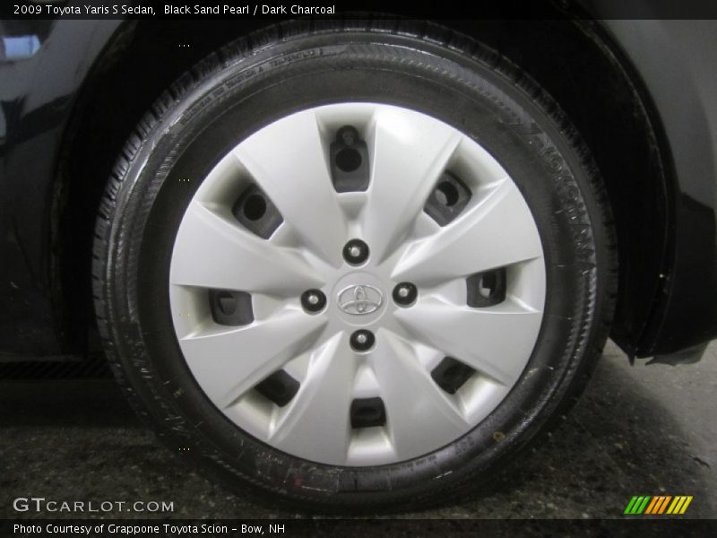 Black Sand Pearl / Dark Charcoal 2009 Toyota Yaris S Sedan