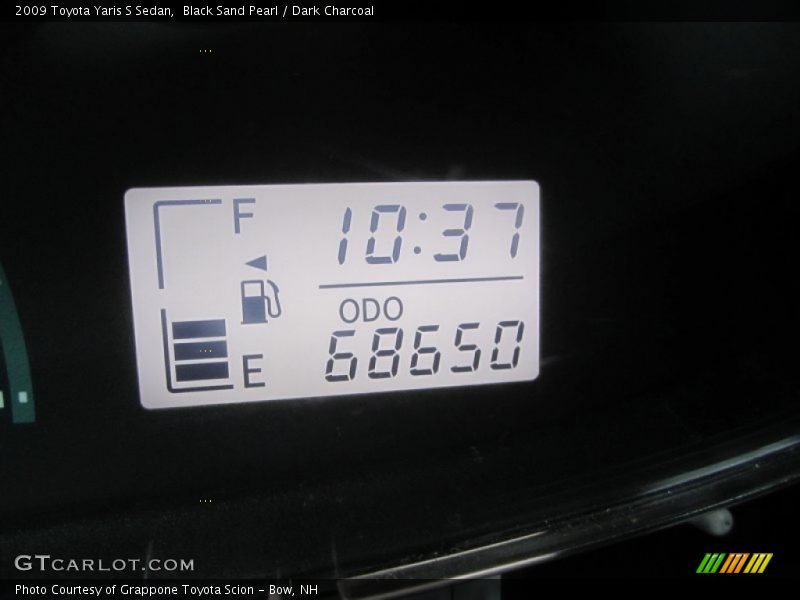 Black Sand Pearl / Dark Charcoal 2009 Toyota Yaris S Sedan