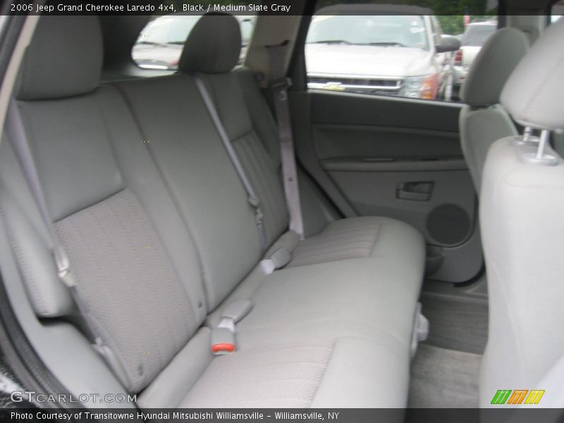 Black / Medium Slate Gray 2006 Jeep Grand Cherokee Laredo 4x4