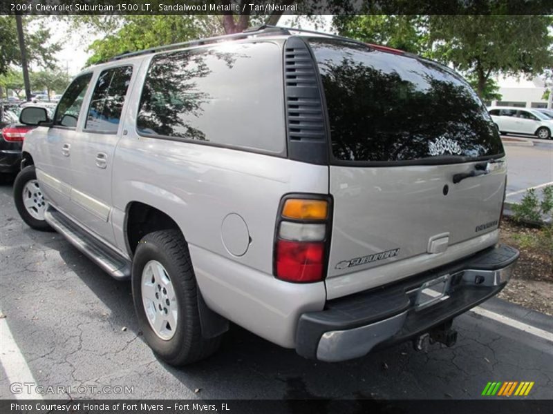 Sandalwood Metallic / Tan/Neutral 2004 Chevrolet Suburban 1500 LT