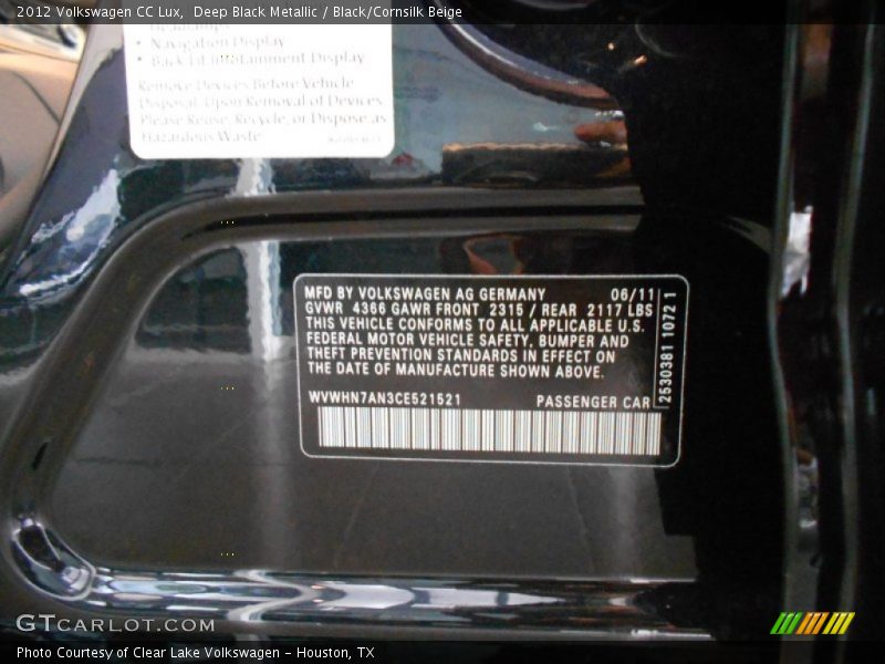 Deep Black Metallic / Black/Cornsilk Beige 2012 Volkswagen CC Lux
