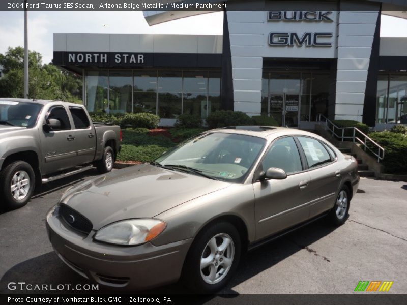 Arizona Beige Metallic / Medium Parchment 2004 Ford Taurus SES Sedan