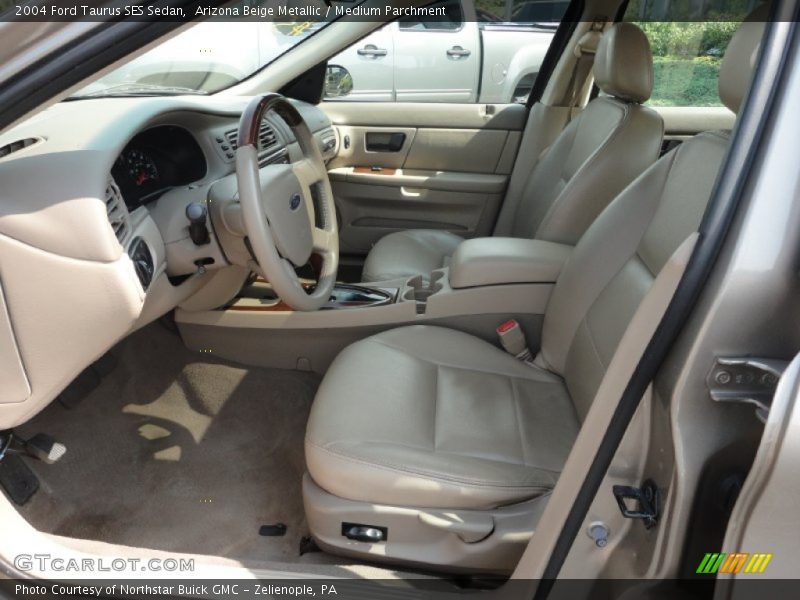  2004 Taurus SES Sedan Medium Parchment Interior