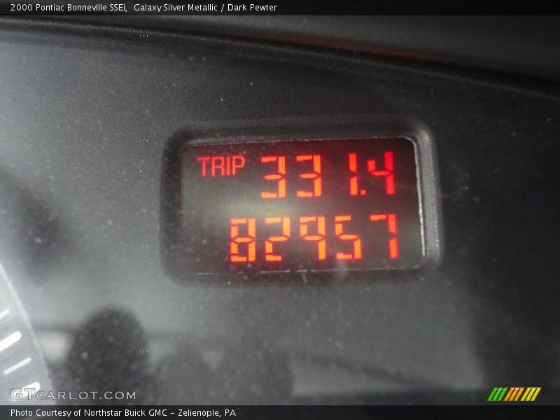 Galaxy Silver Metallic / Dark Pewter 2000 Pontiac Bonneville SSEi
