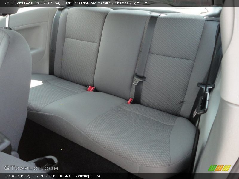  2007 Focus ZX3 SE Coupe Charcoal/Light Flint Interior