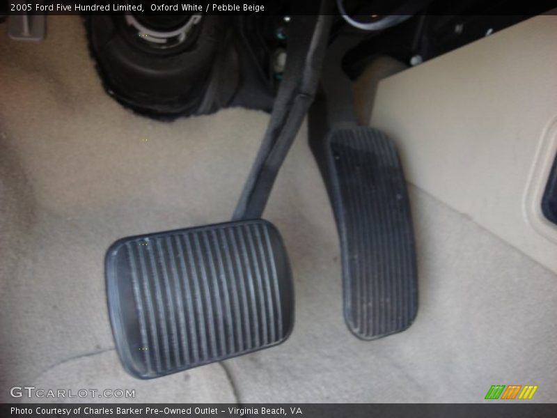 Oxford White / Pebble Beige 2005 Ford Five Hundred Limited