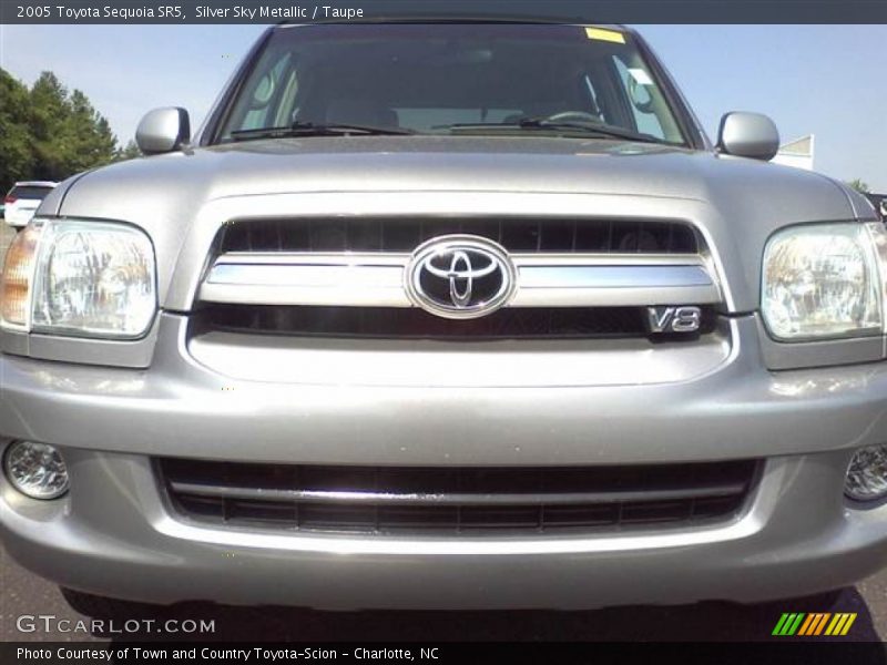 Silver Sky Metallic / Taupe 2005 Toyota Sequoia SR5