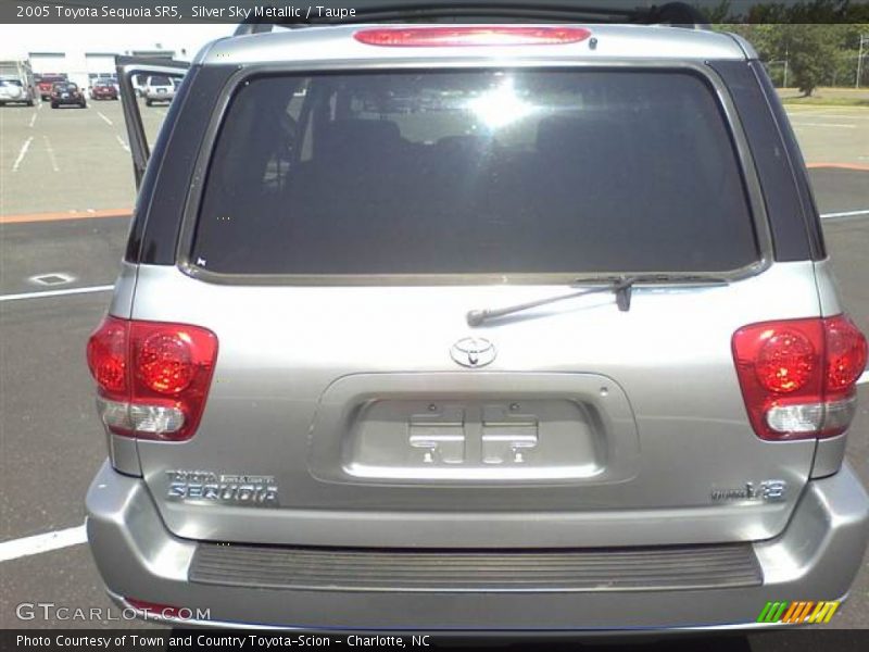 Silver Sky Metallic / Taupe 2005 Toyota Sequoia SR5