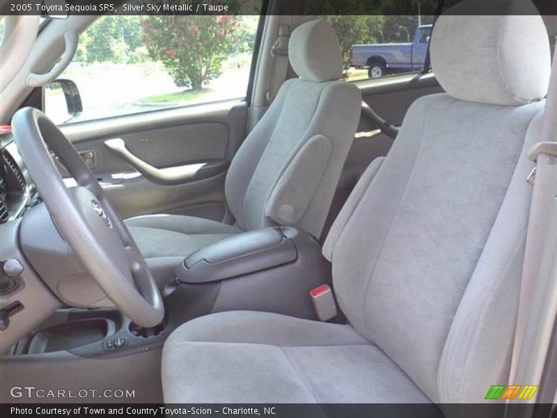 Silver Sky Metallic / Taupe 2005 Toyota Sequoia SR5