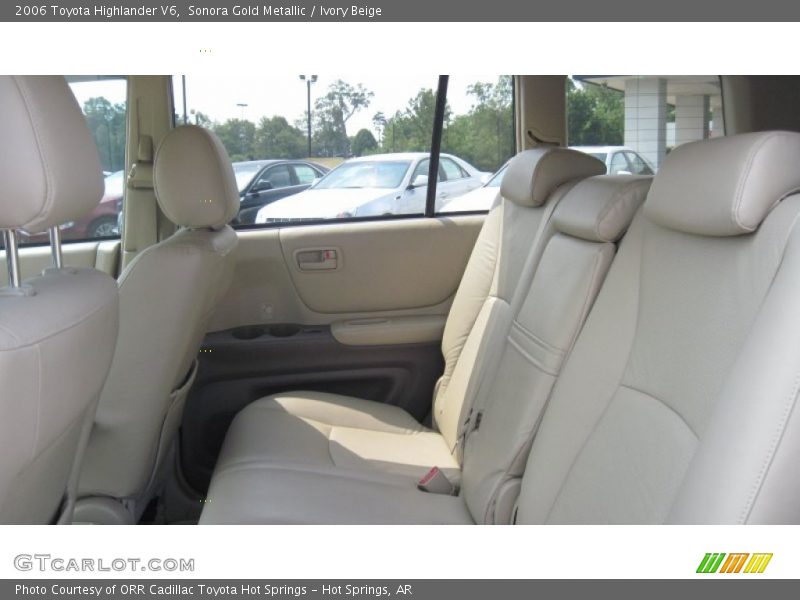 Sonora Gold Metallic / Ivory Beige 2006 Toyota Highlander V6
