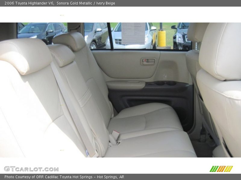 Sonora Gold Metallic / Ivory Beige 2006 Toyota Highlander V6