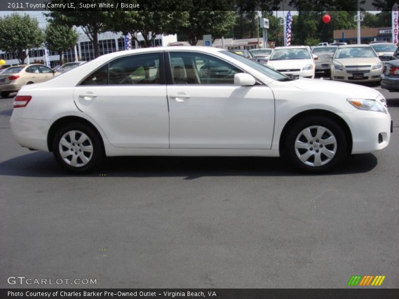 Super White / Bisque 2011 Toyota Camry LE