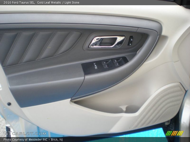 Gold Leaf Metallic / Light Stone 2010 Ford Taurus SEL
