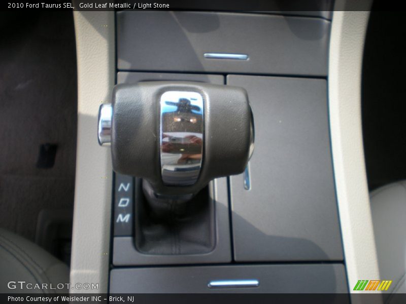 Gold Leaf Metallic / Light Stone 2010 Ford Taurus SEL