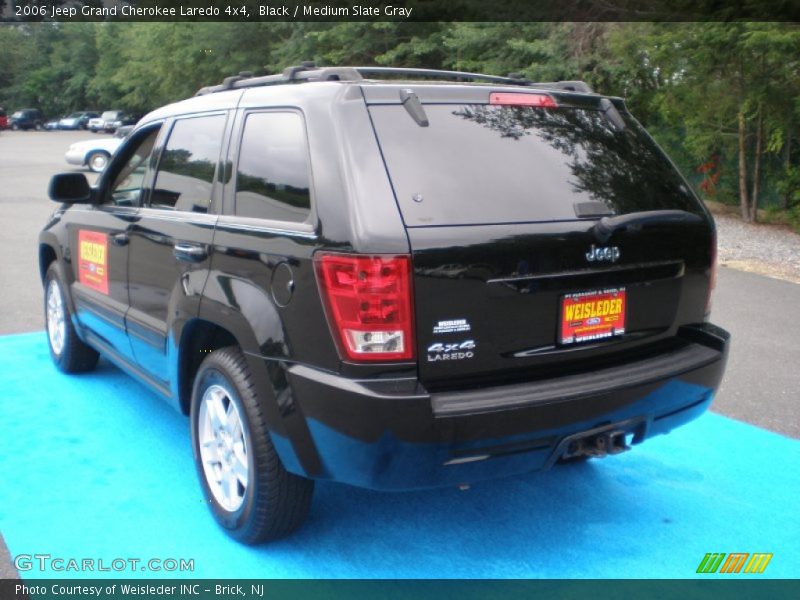 Black / Medium Slate Gray 2006 Jeep Grand Cherokee Laredo 4x4