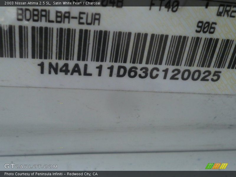 Satin White Pearl / Charcoal 2003 Nissan Altima 2.5 SL