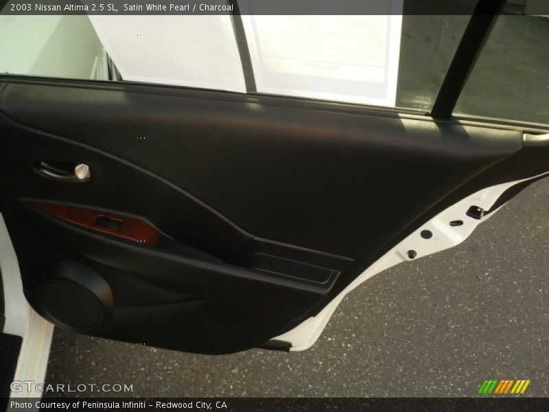 Satin White Pearl / Charcoal 2003 Nissan Altima 2.5 SL