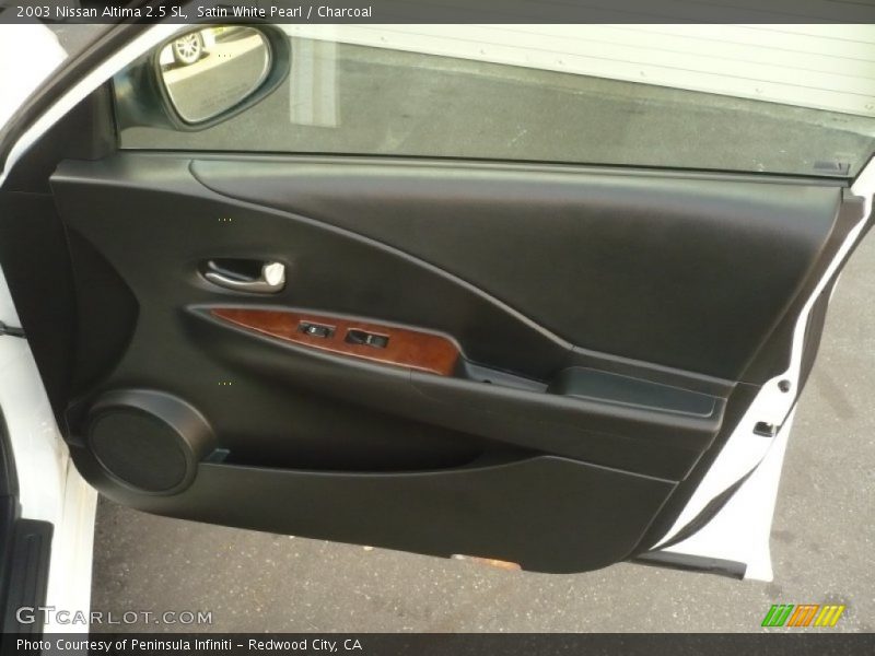 Satin White Pearl / Charcoal 2003 Nissan Altima 2.5 SL