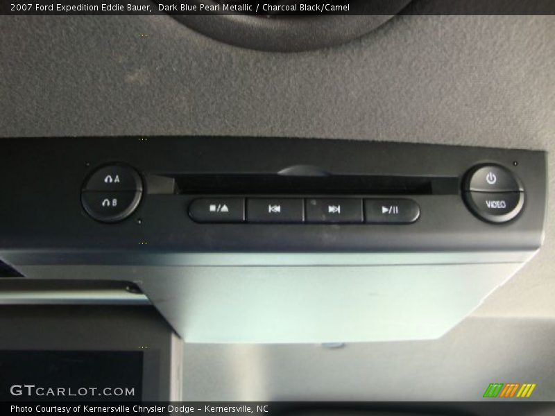 Dark Blue Pearl Metallic / Charcoal Black/Camel 2007 Ford Expedition Eddie Bauer