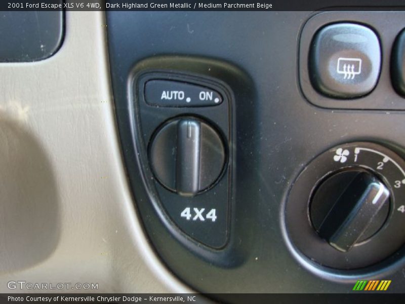 Dark Highland Green Metallic / Medium Parchment Beige 2001 Ford Escape XLS V6 4WD