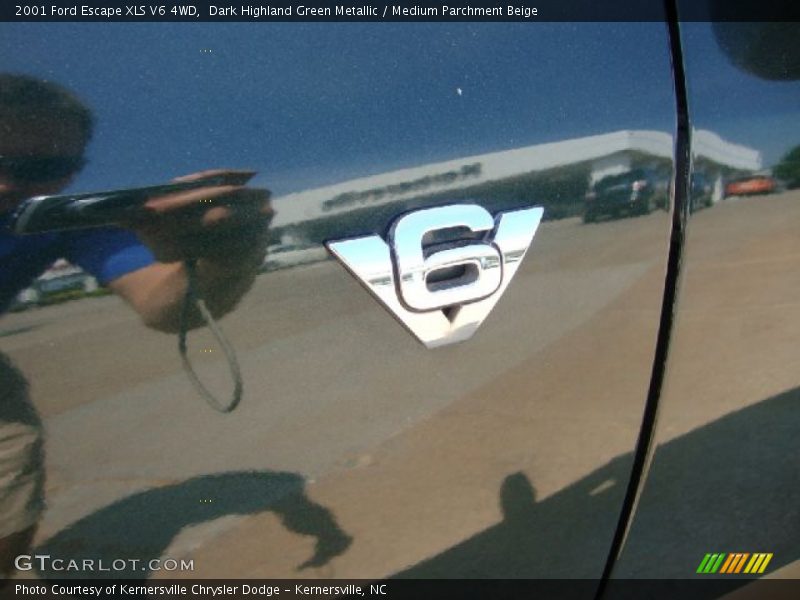  2001 Escape XLS V6 4WD Logo