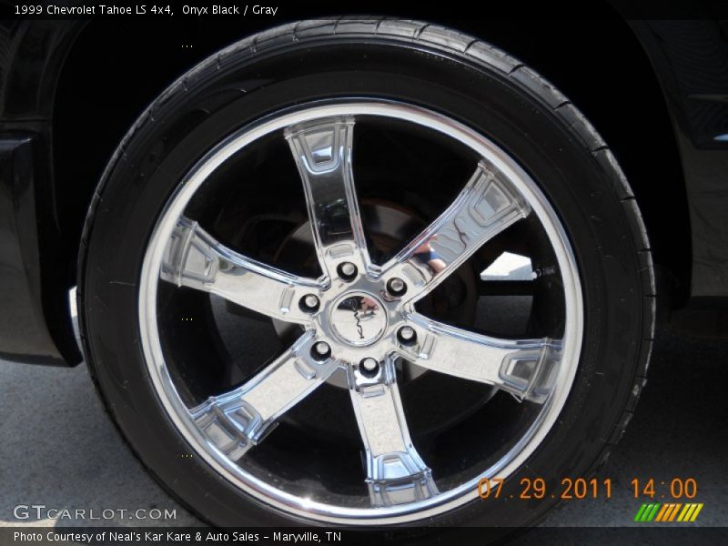 Custom Wheels of 1999 Tahoe LS 4x4