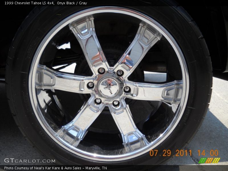 Onyx Black / Gray 1999 Chevrolet Tahoe LS 4x4
