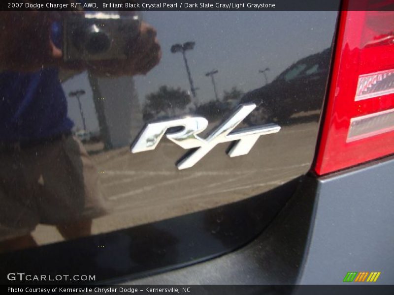  2007 Charger R/T AWD Logo