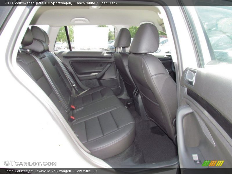 Candy White / Titan Black 2011 Volkswagen Jetta TDI SportWagen