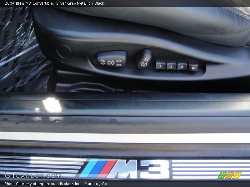  2004 M3 Convertible Logo