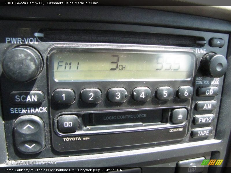 Cashmere Beige Metallic / Oak 2001 Toyota Camry CE