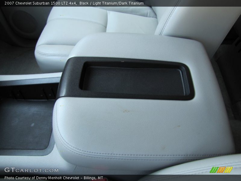 Black / Light Titanium/Dark Titanium 2007 Chevrolet Suburban 1500 LTZ 4x4