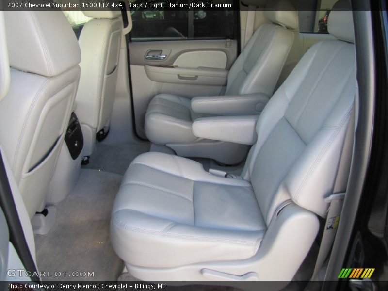  2007 Suburban 1500 LTZ 4x4 Light Titanium/Dark Titanium Interior
