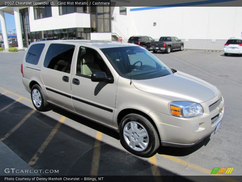 Front 3/4 View of 2007 Uplander LS