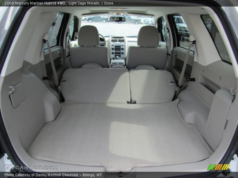  2009 Mariner Hybrid 4WD Trunk