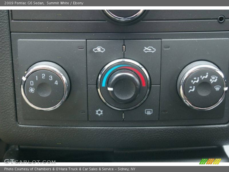 Summit White / Ebony 2009 Pontiac G6 Sedan