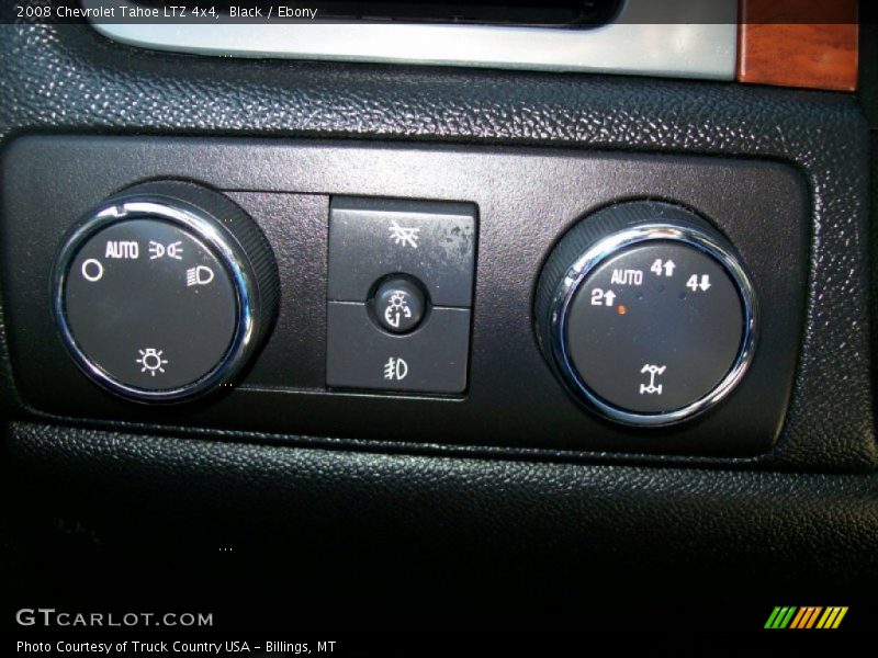 Controls of 2008 Tahoe LTZ 4x4