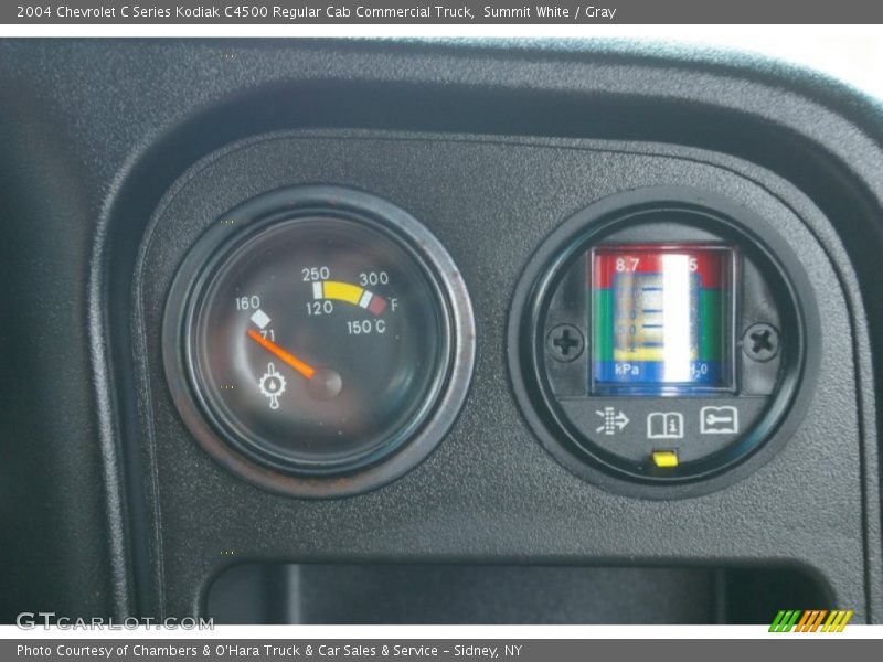 Summit White / Gray 2004 Chevrolet C Series Kodiak C4500 Regular Cab Commercial Truck