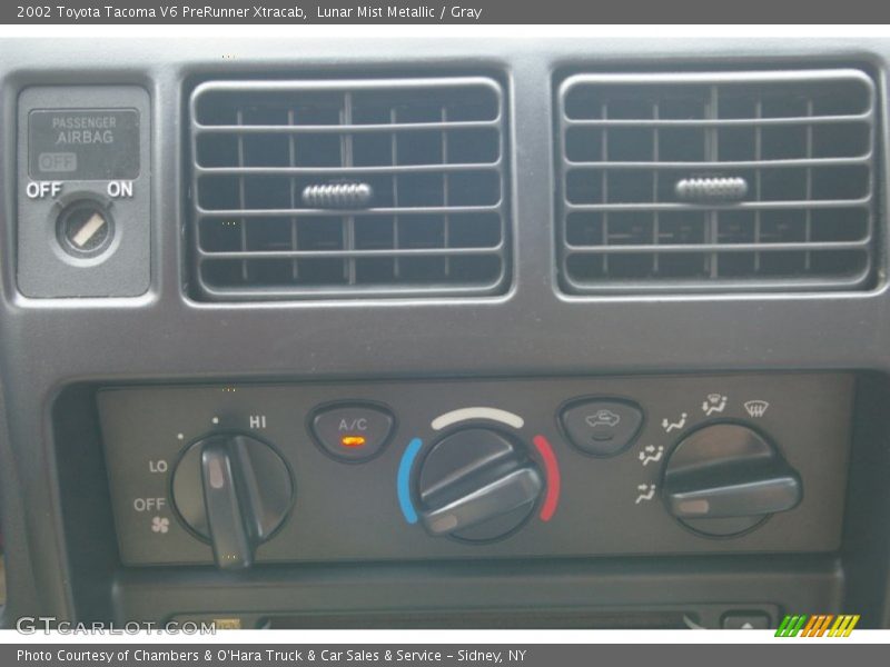 Lunar Mist Metallic / Gray 2002 Toyota Tacoma V6 PreRunner Xtracab